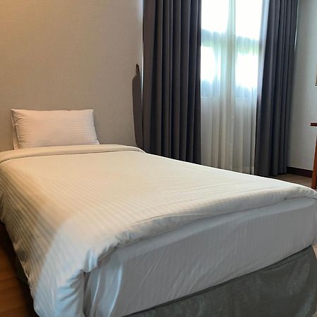 Sacheon Grand Tourist Hotel Экстерьер фото
