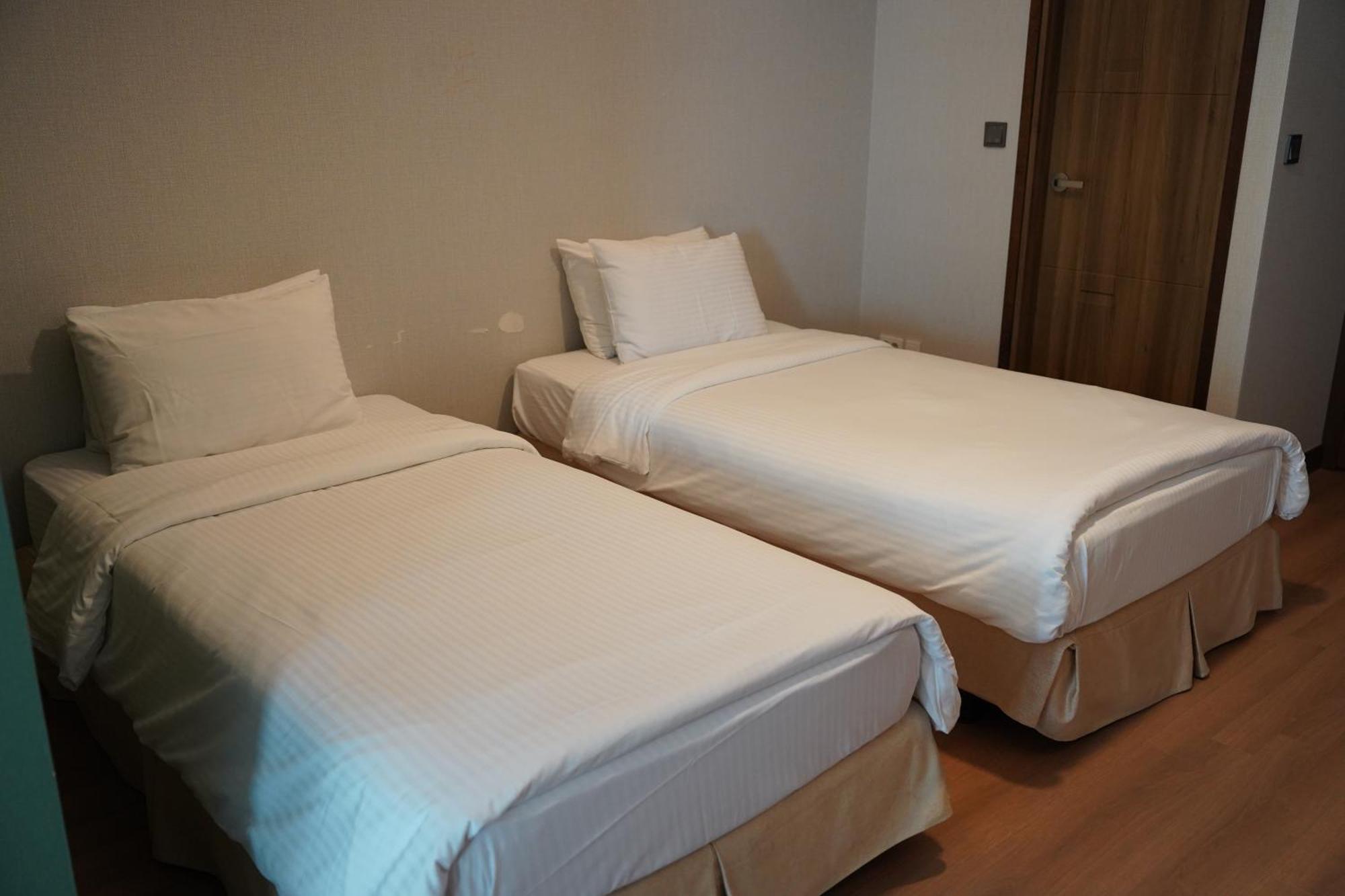 Sacheon Grand Tourist Hotel Экстерьер фото