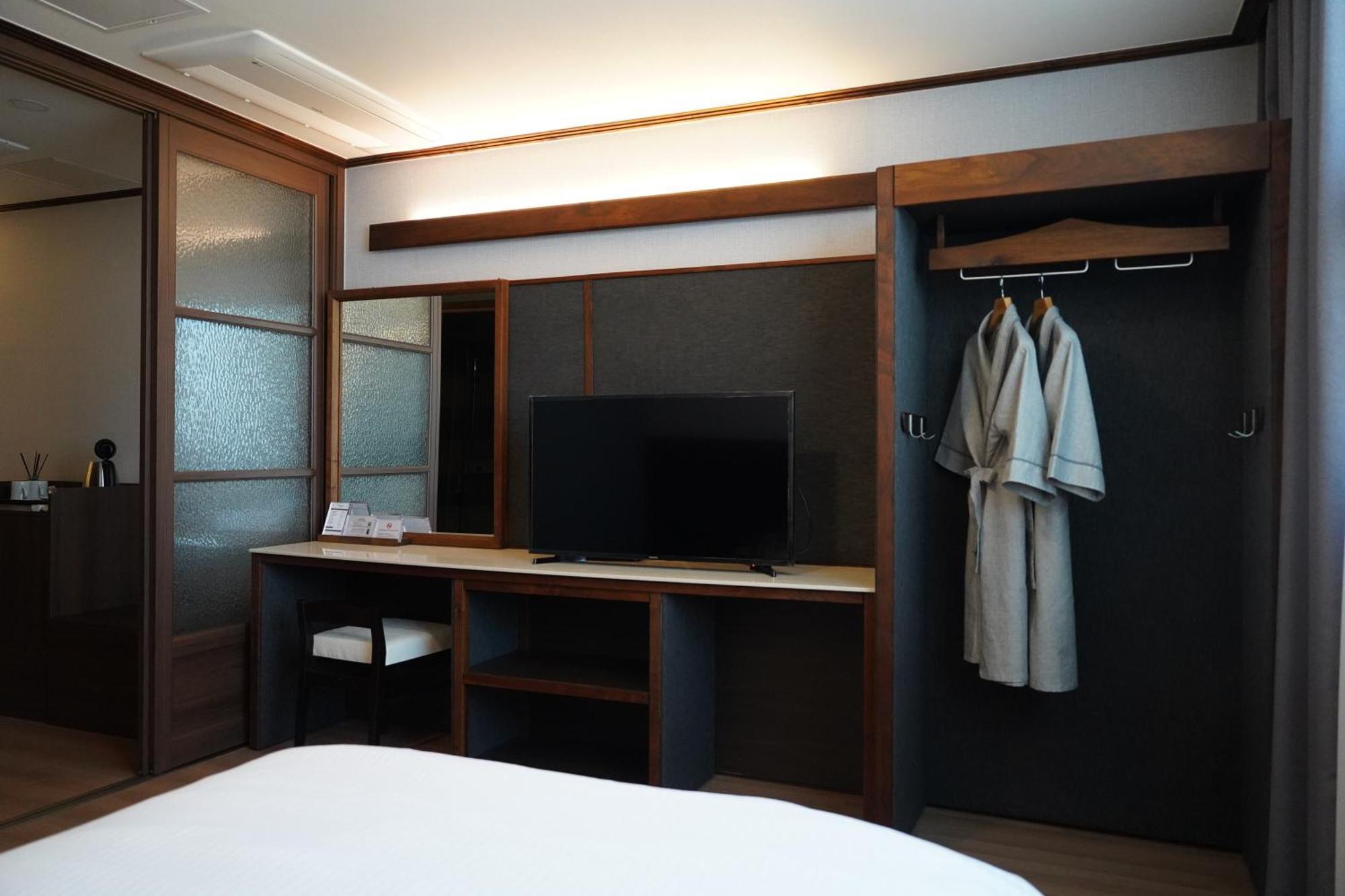 Sacheon Grand Tourist Hotel Экстерьер фото